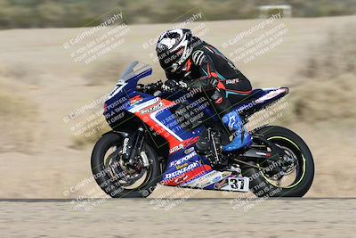 media/Dec-05-2025-CVMA Friday Practice (Fri) [[303bad9a84]]/1-Racer 1/Session 3 (Turn 10)/